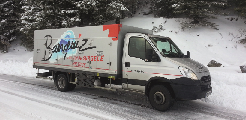 LQ10592862C_picture_0_cropped.jpg Un camion Banquiz en tournée dans le Massif Central...