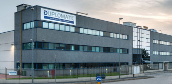 La société sera entièrement acquise en juin 2022 pour un montant de 220 millions d'euros.