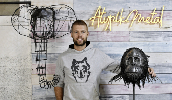 Non content d'être un excellent pédagogue, Benoît Ferreira a des talents d'artiste animalier. 