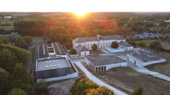 <p>Trois nouveaux bâtiments viennent  agrandir le campus. </p>