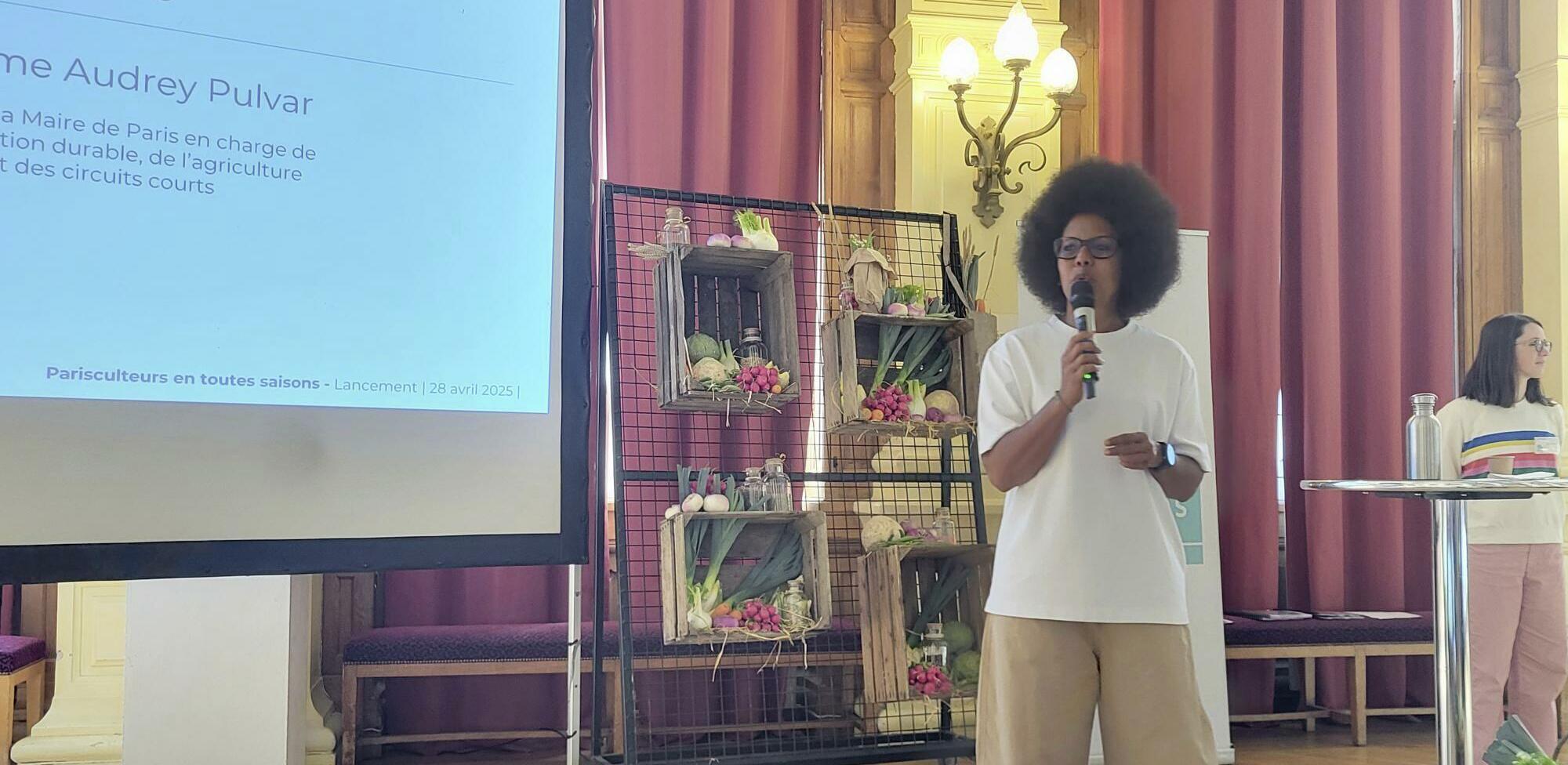 Audrey Pulvar, adjointe en charge de l'alimentation durable, de l'agriculture et des circuits courts.