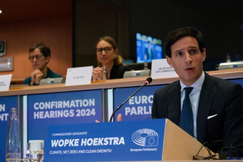 Le commissaire chargé du climat, Wopke Hoekstra, ici durant une audition de confirmation 2024.
